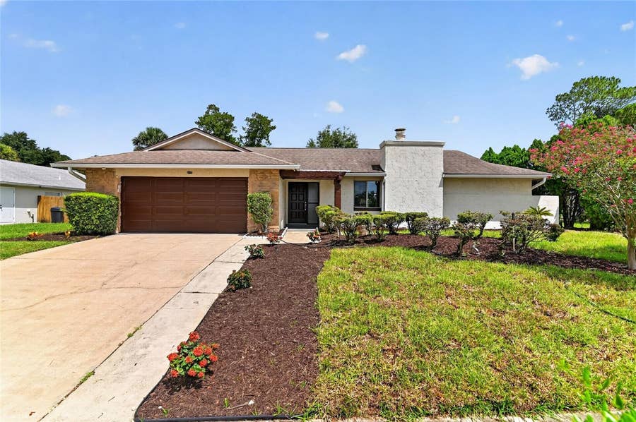 Property photo for 3179 FOXWOOD DR, Apopka, FL