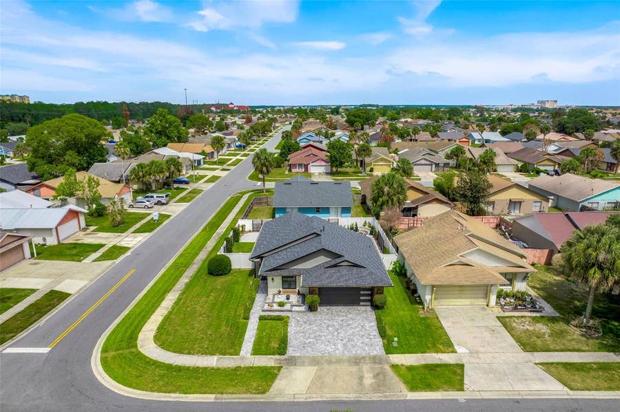 Property photo for 3233 OWASSA COURT, Kissimmee, FL