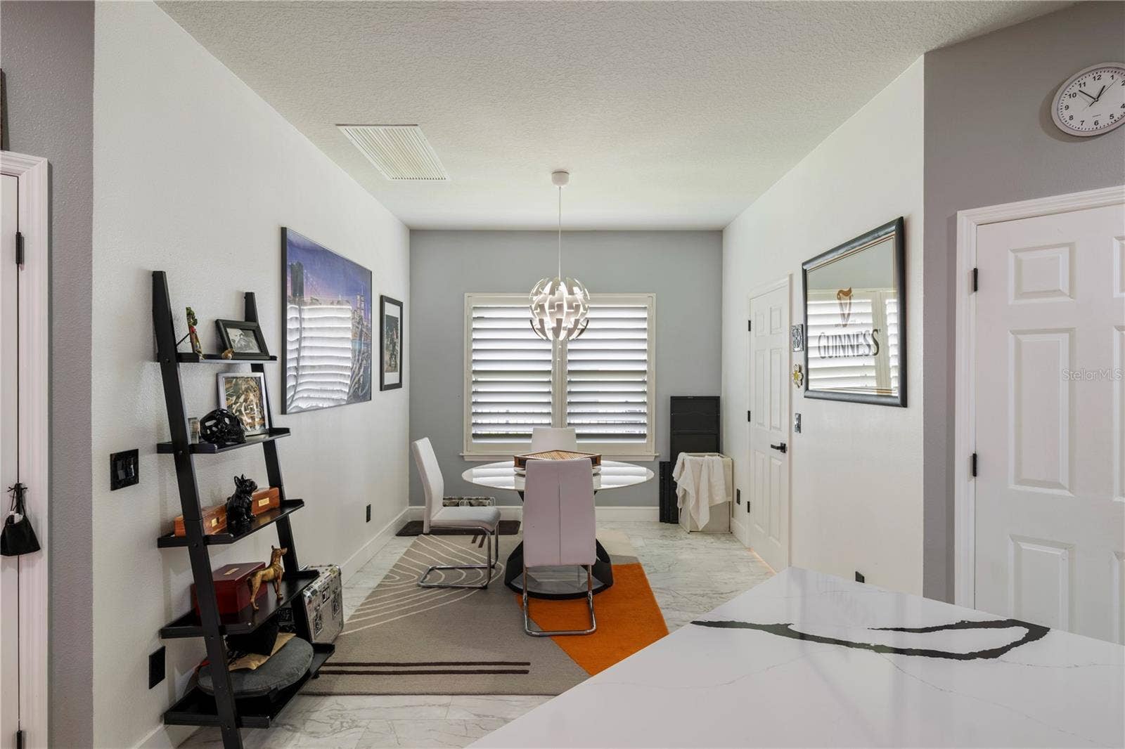 15604 GRANLUND STREET, Winter Garden, FL 34787 Breakfast nook off of the kitchen, double pantries, access door to laundry room and 3 car garage.