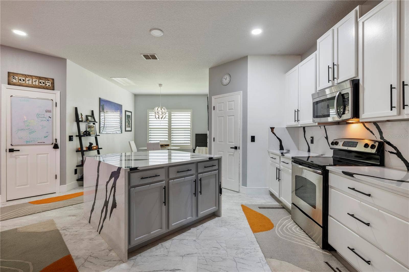 15604 GRANLUND STREET, Winter Garden, FL 34787 Abundant cabinetry!