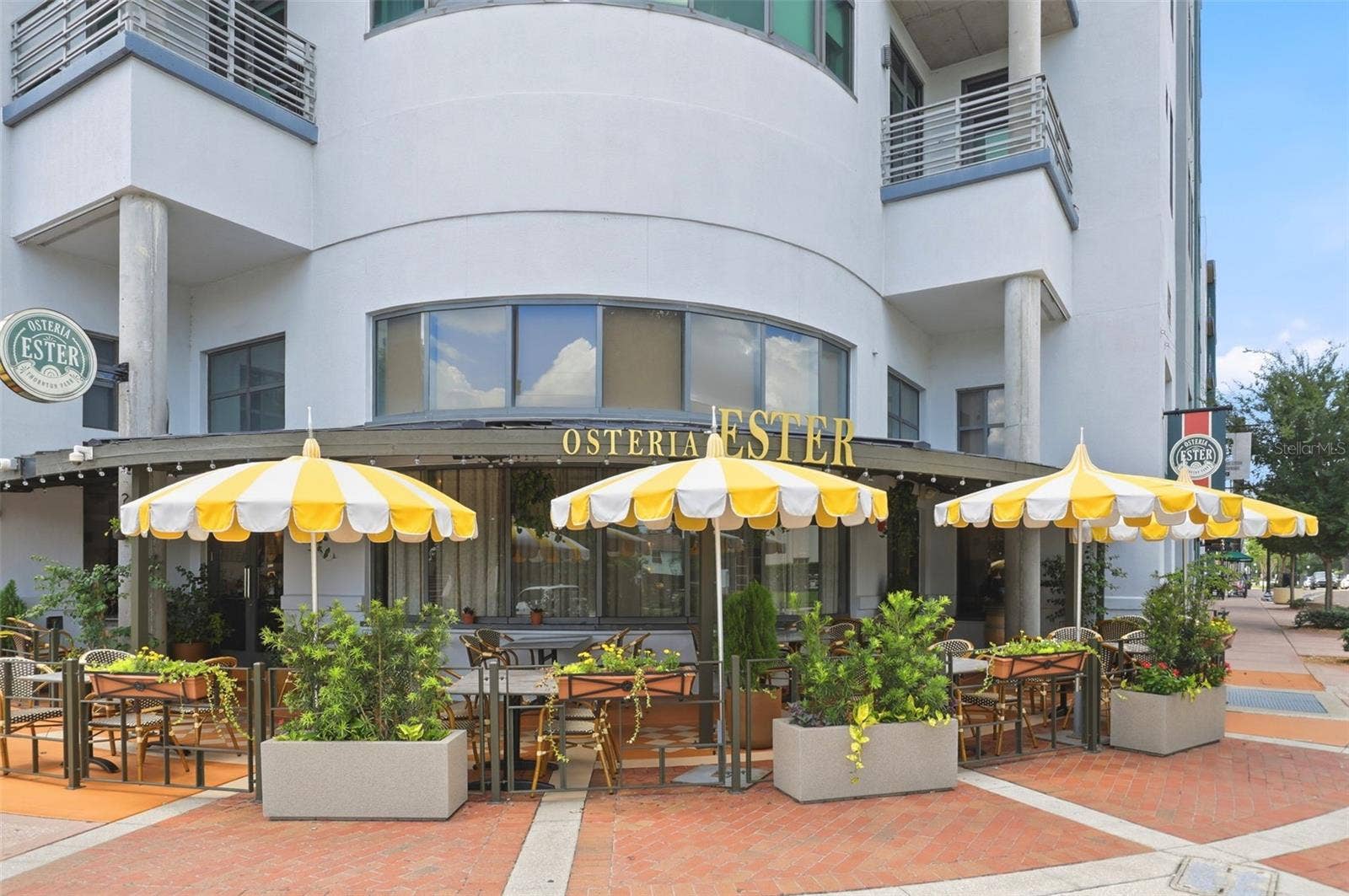 809 E CHURCH STREET, Orlando, FL 32801 809 E CHURCH STREET, Orlando, FL 32801