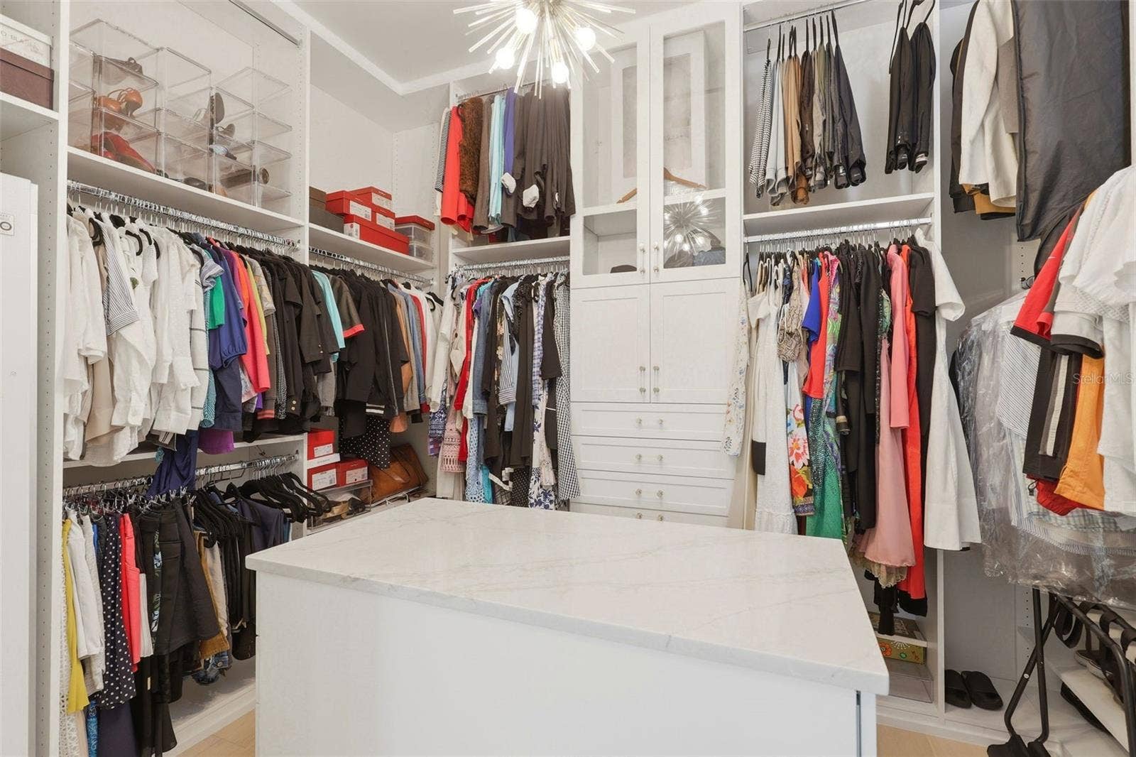 809 E CHURCH STREET, Orlando, FL 32801 Primary bedroom closet