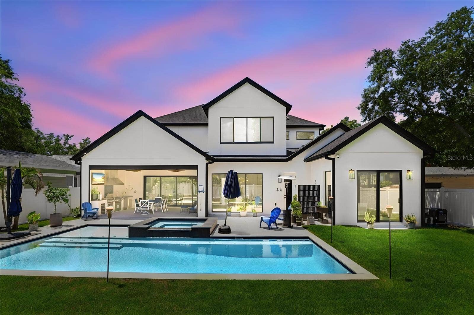 809 E CHURCH STREET, Orlando, FL 32801 Landscape lighting