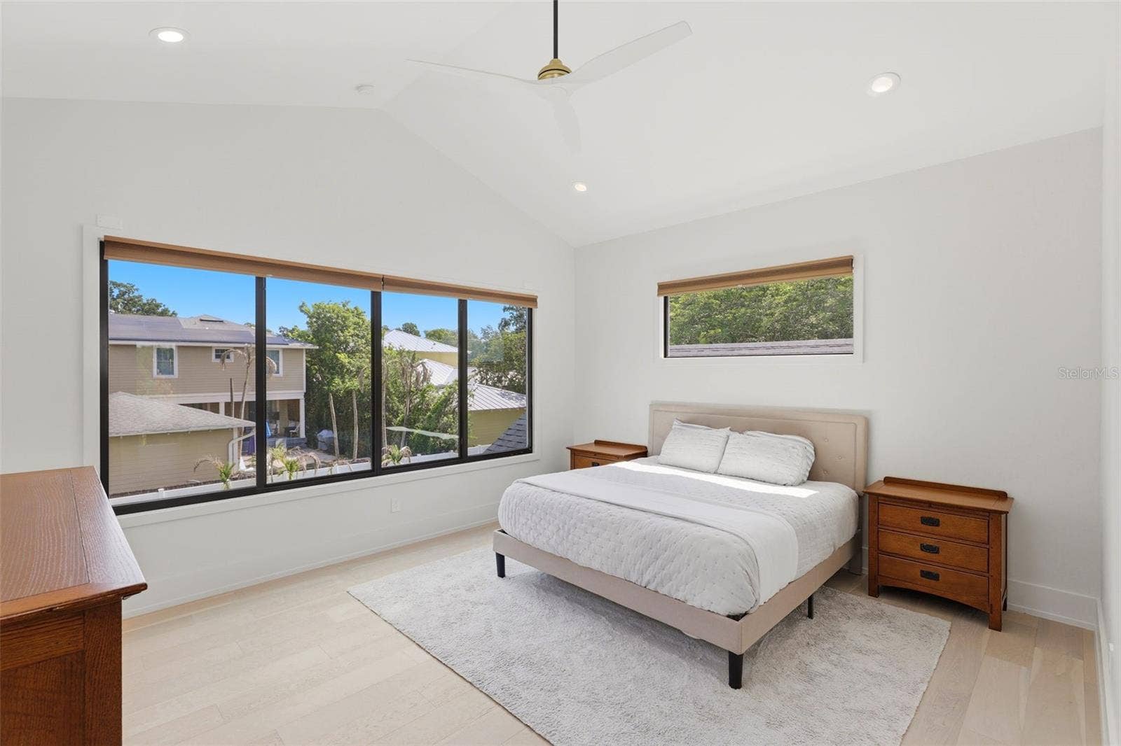 809 E CHURCH STREET, Orlando, FL 32801 Oversized Primary Bedroom