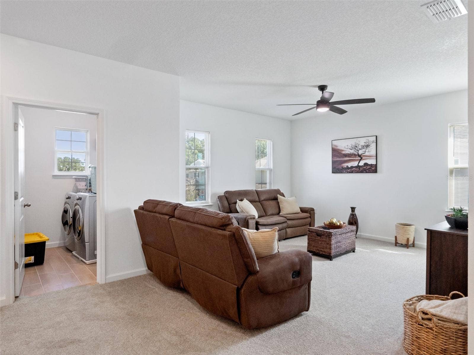 591 VIA BELLA COURT, Howey In The Hills, FL 34737 591 VIA BELLA COURT, Howey In The Hills, FL 34737