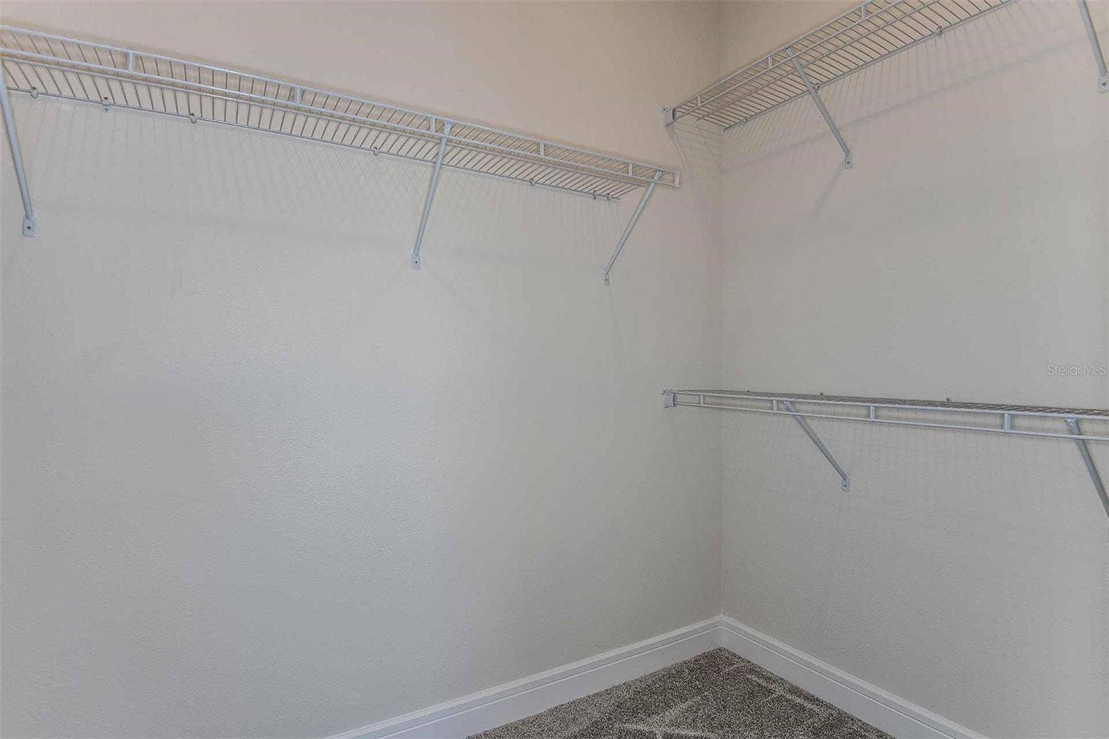 5038 DANCY LANE, St Cloud, FL 34772 Model Home Design Only. Pictures and furnishings are for illustrative purposes only. Elevations, colors and options may vary. Furniture is for model home staging only.