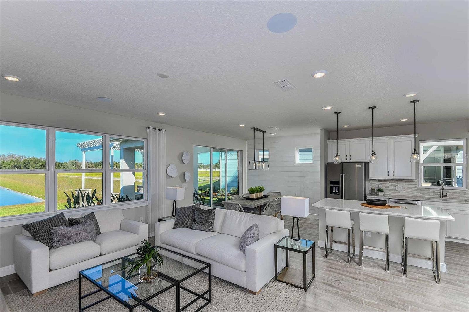 5038 DANCY LANE, St Cloud, FL 34772 Model Home Design Only. Pictures and furnishings are for illustrative purposes only. Elevations, colors and options may vary. Furniture is for model home staging only.