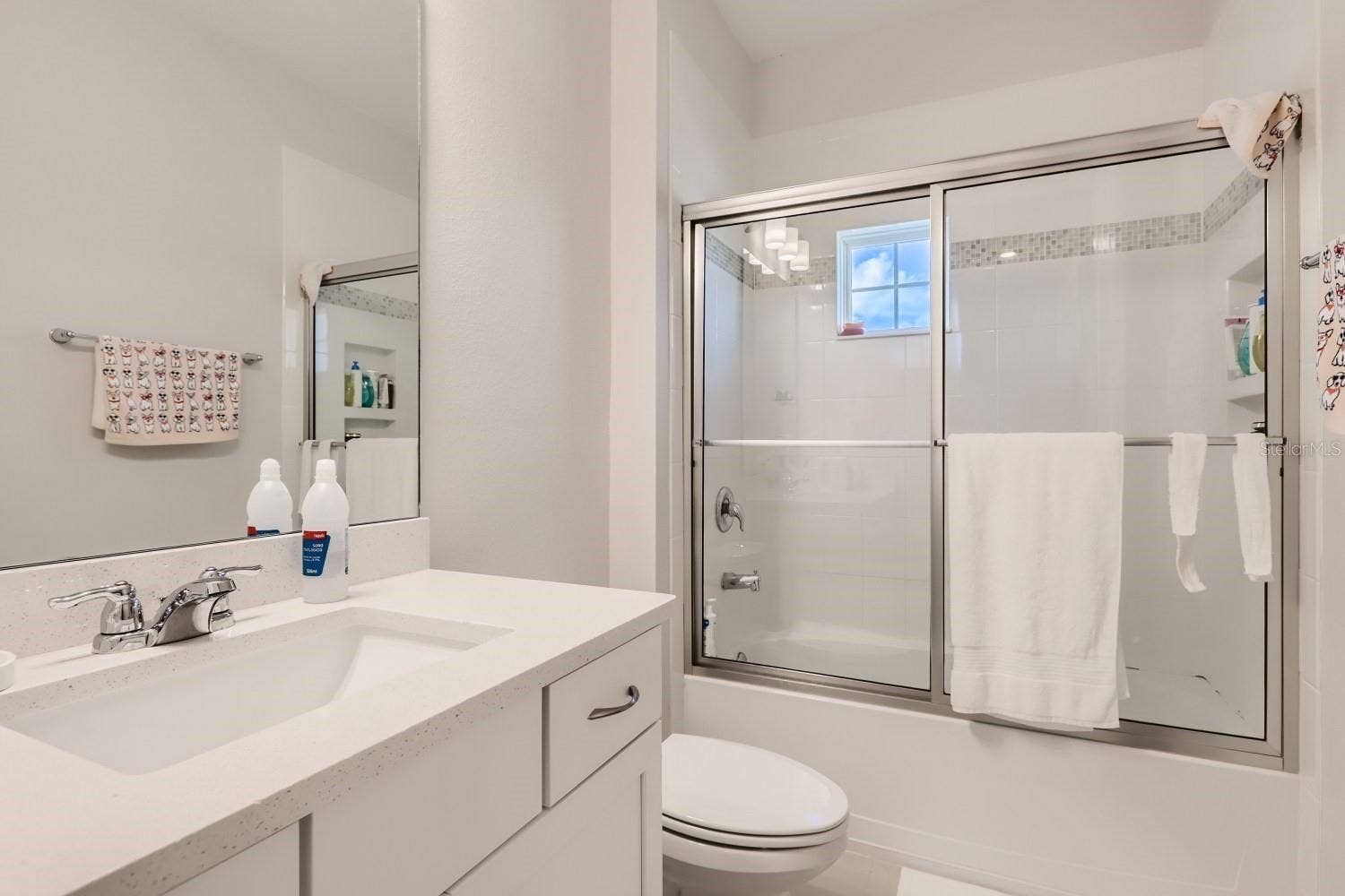 8192 LUDINGTON CIRCLE, Orlando, FL 32836 8192 LUDINGTON CIRCLE, Orlando, FL 32836