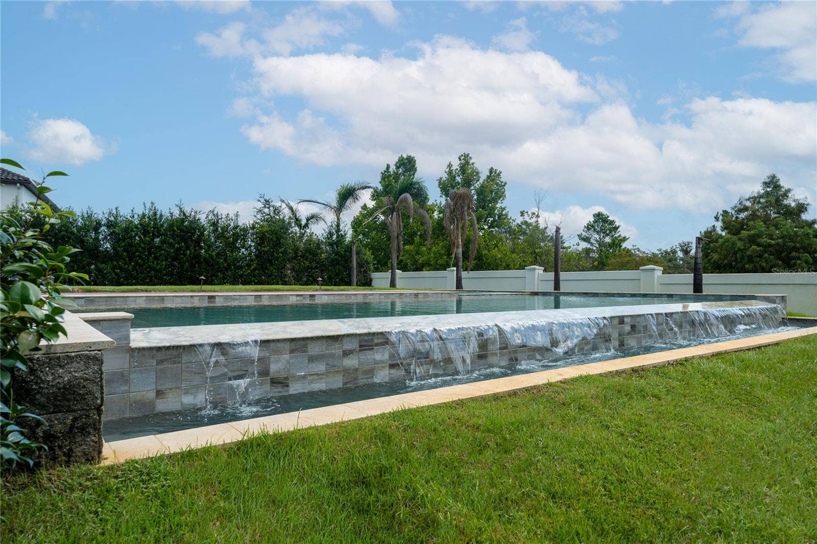 8192 LUDINGTON CIRCLE, Orlando, FL 32836 8192 LUDINGTON CIRCLE, Orlando, FL 32836