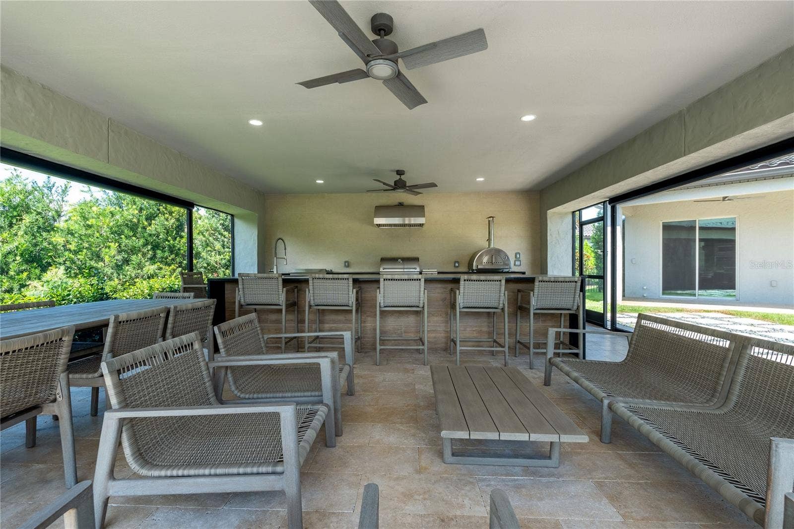 8192 LUDINGTON CIRCLE, Orlando, FL 32836 8192 LUDINGTON CIRCLE, Orlando, FL 32836