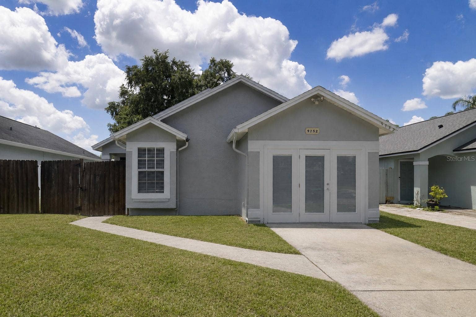 9752 PINEY POINT CIRCLE, Orlando, FL 32825 9752 PINEY POINT CIRCLE, Orlando, FL 32825