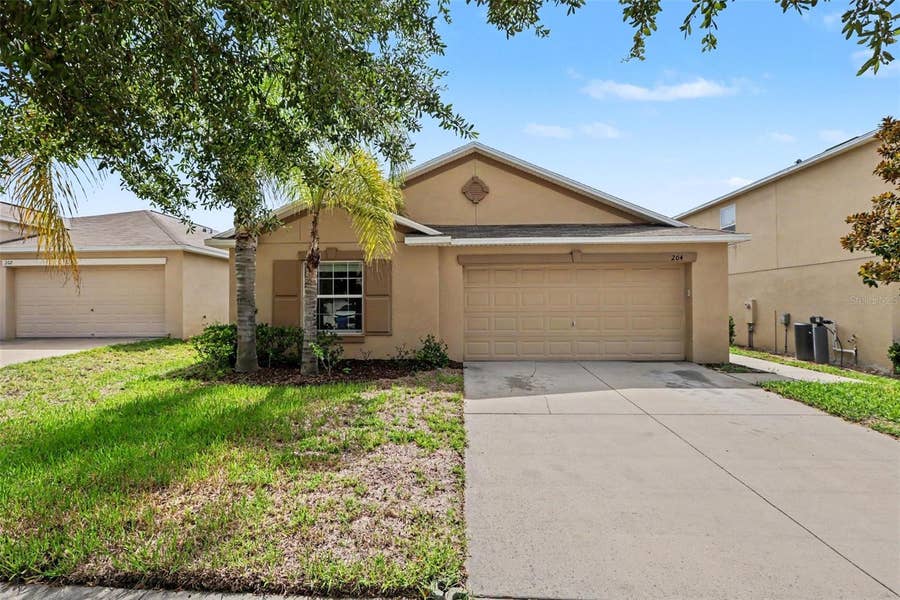 Property photo for 204 ENGLISH CHANNEL PLACE, Dover, FL