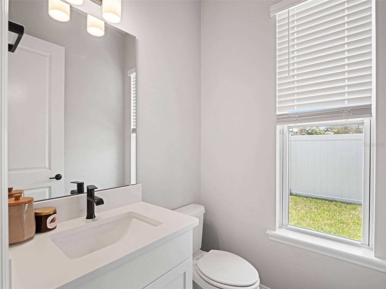 777 HALIFAX AVENUE, Winter Park, FL 32792 777 HALIFAX AVENUE, Winter Park, FL 32792