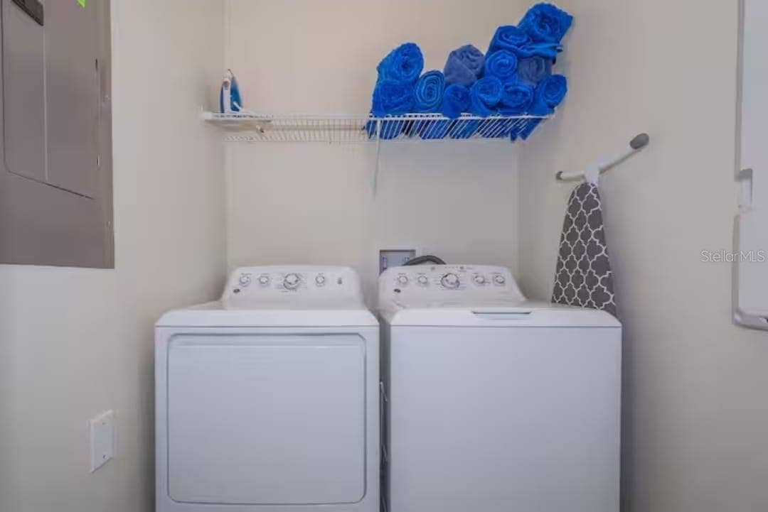 4975 WINDERMERE AVENUE, Kissimmee, FL 34746 4975 WINDERMERE AVENUE, Kissimmee, FL 34746