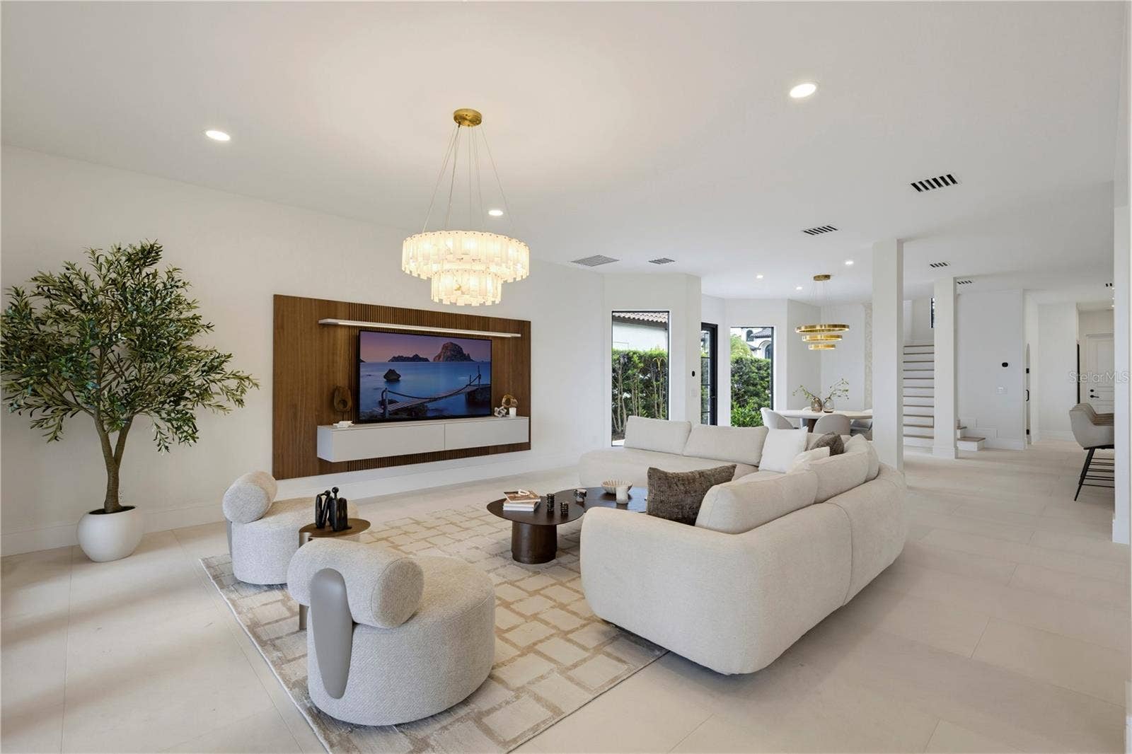 800 W 2ND AVENUE, Windermere, FL 34786