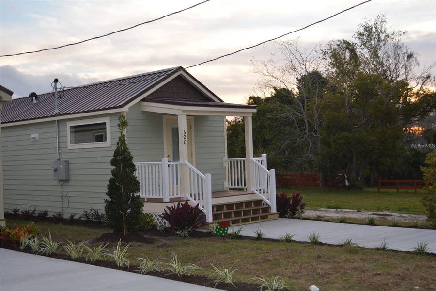 Property photo for 620 THIRD STREET, Oviedo, FL
