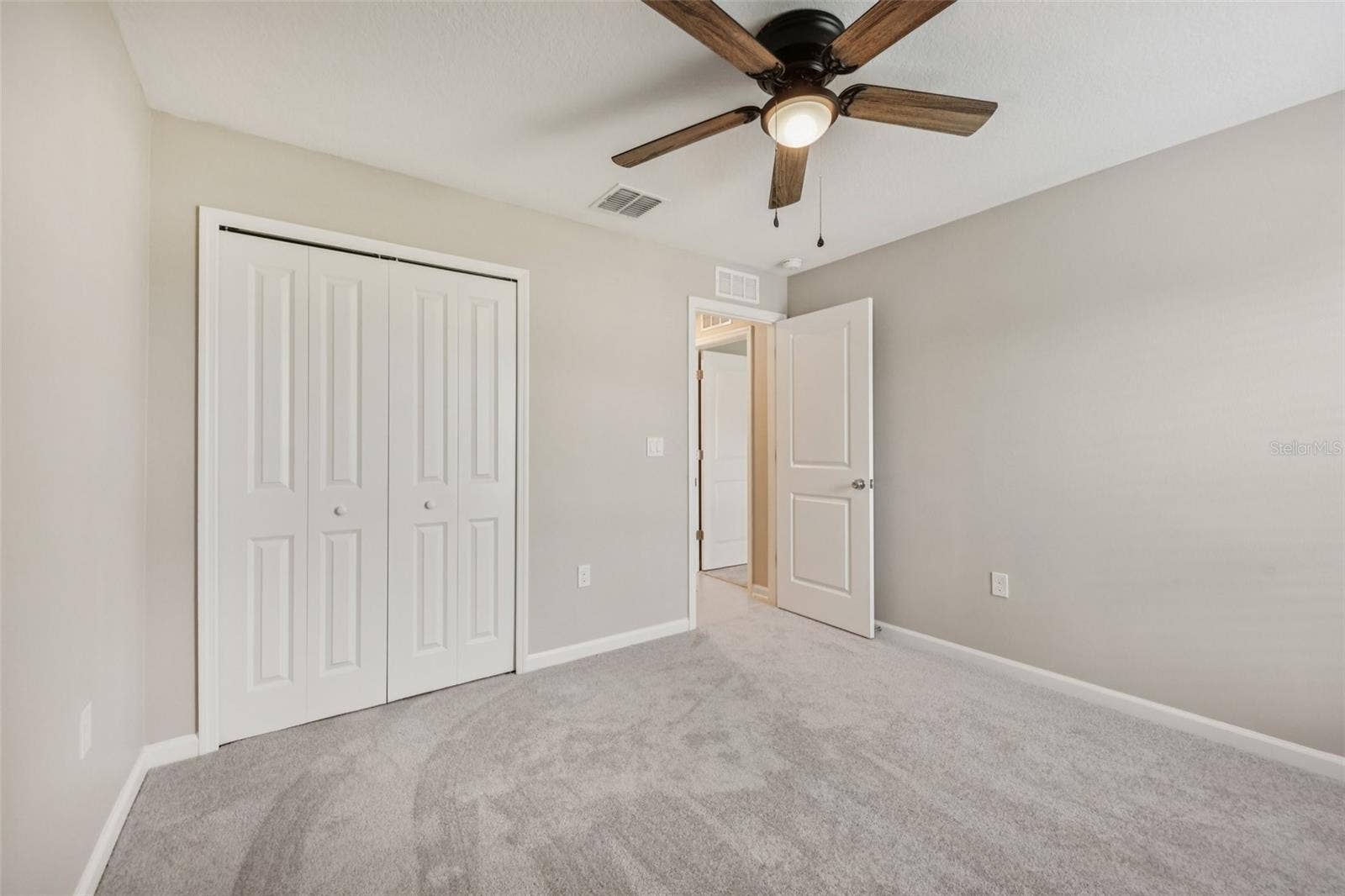 1172 BELLE ISLE LANE, Daytona Beach, FL 32124
