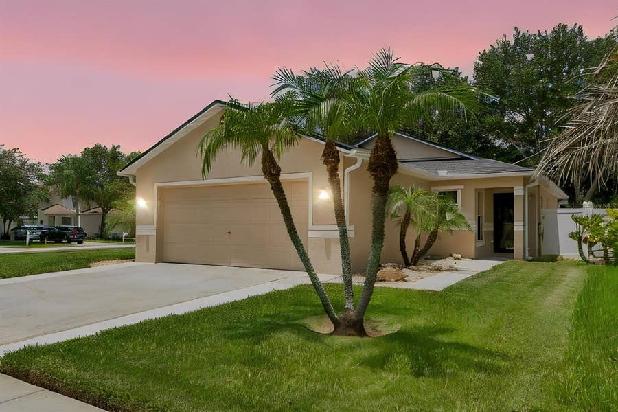 Property photo for 32323 FISH HOOK LOOP, Wesley Chapel, FL