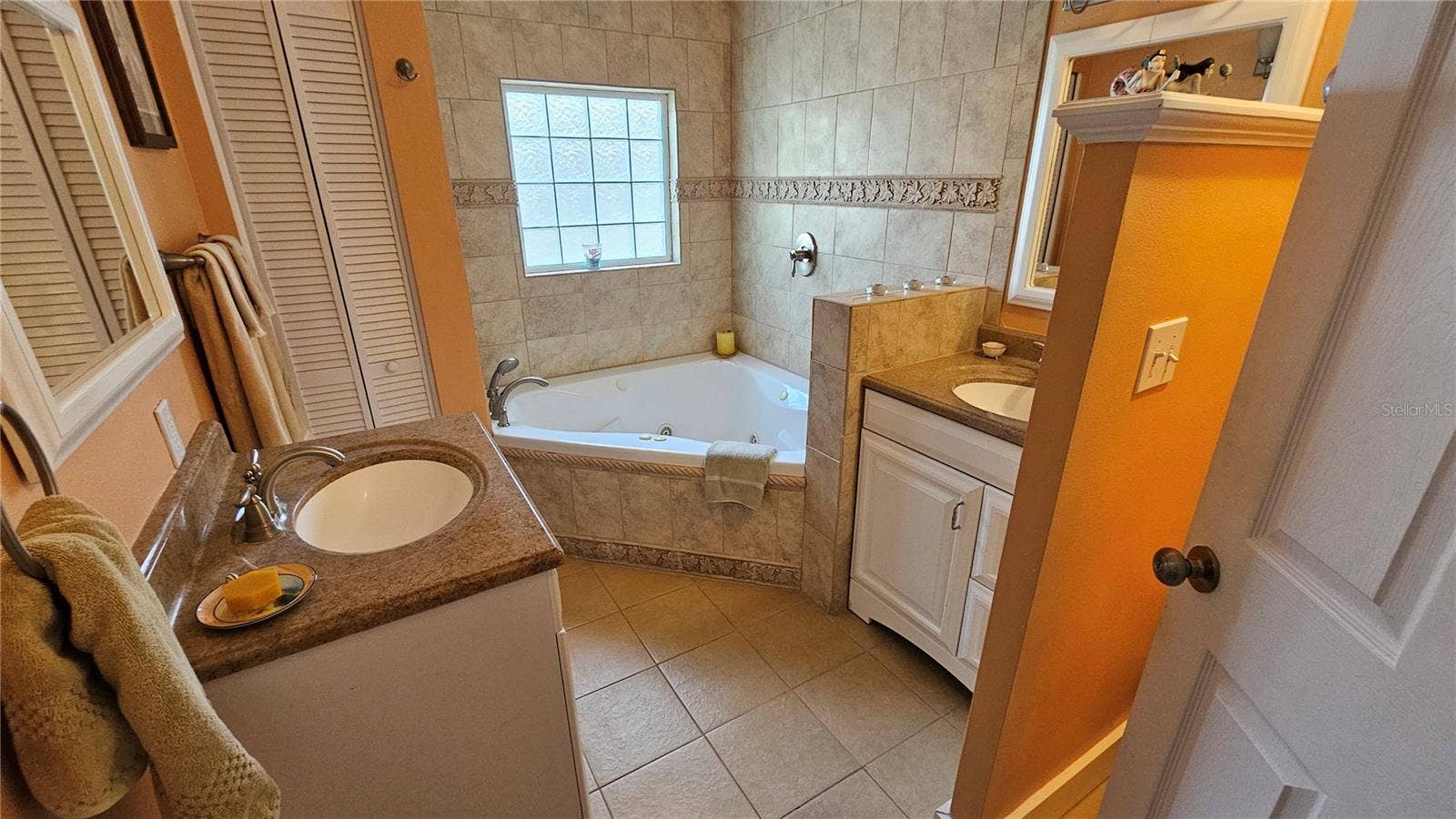 821 N EOLA DRIVE, Orlando, FL 32803 Bathroom - First Floor