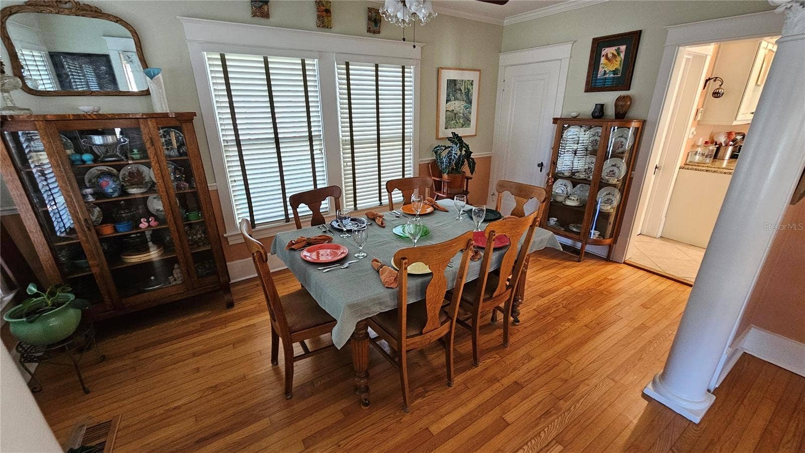 821 N EOLA DRIVE, Orlando, FL 32803 Dining Room