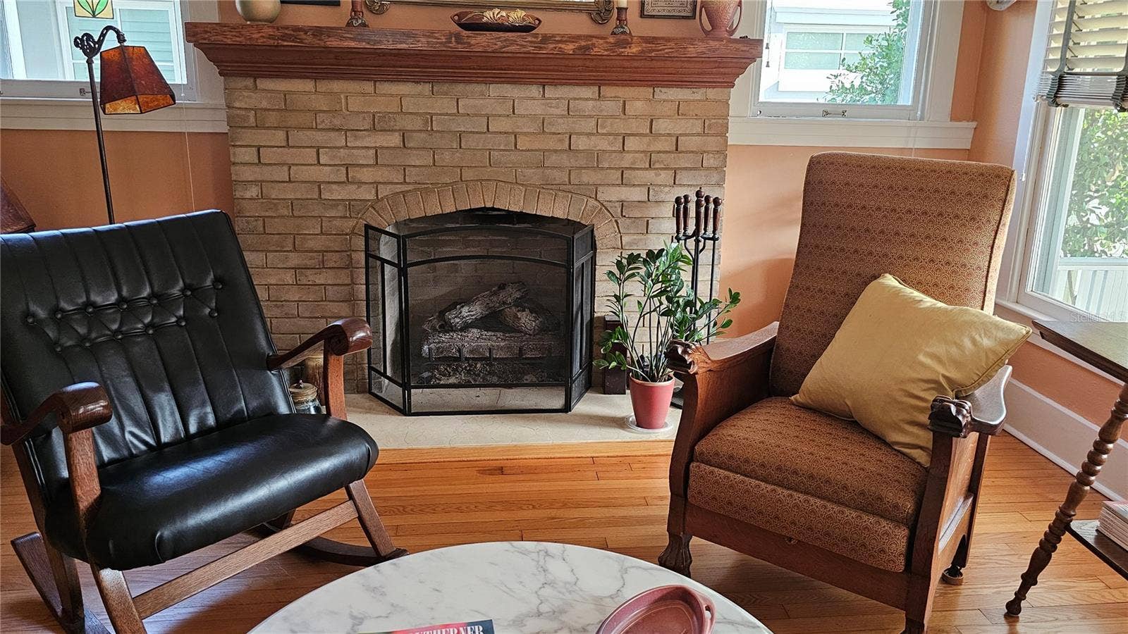 821 N EOLA DRIVE, Orlando, FL 32803 Living Room
