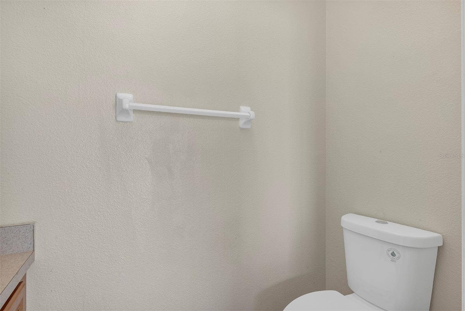 4921 CASA VISTA DRIVE, Orlando, FL 32837 Downstairs half Bathroom