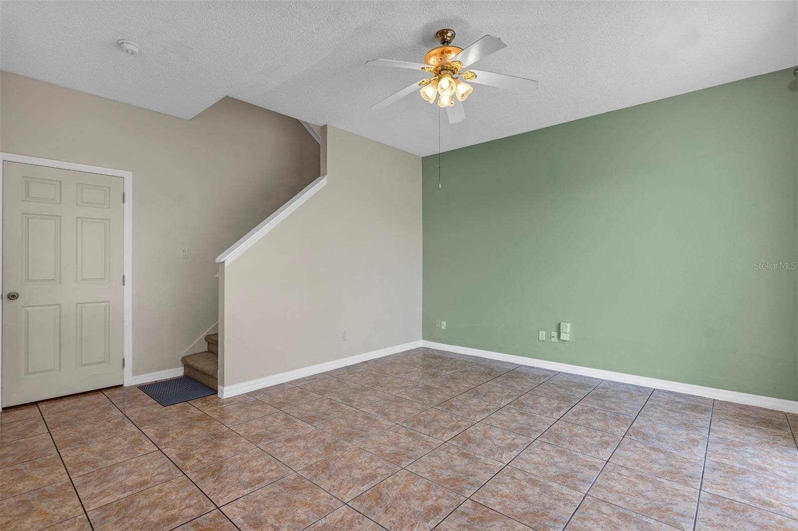 4921 CASA VISTA DRIVE, Orlando, FL 32837 Family Room