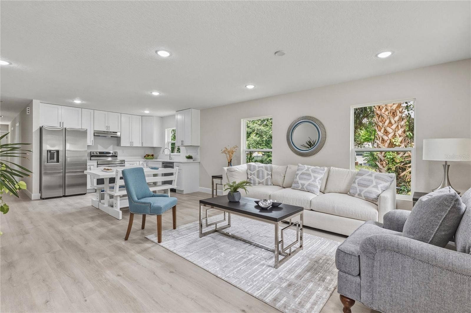 MODEL HOME
