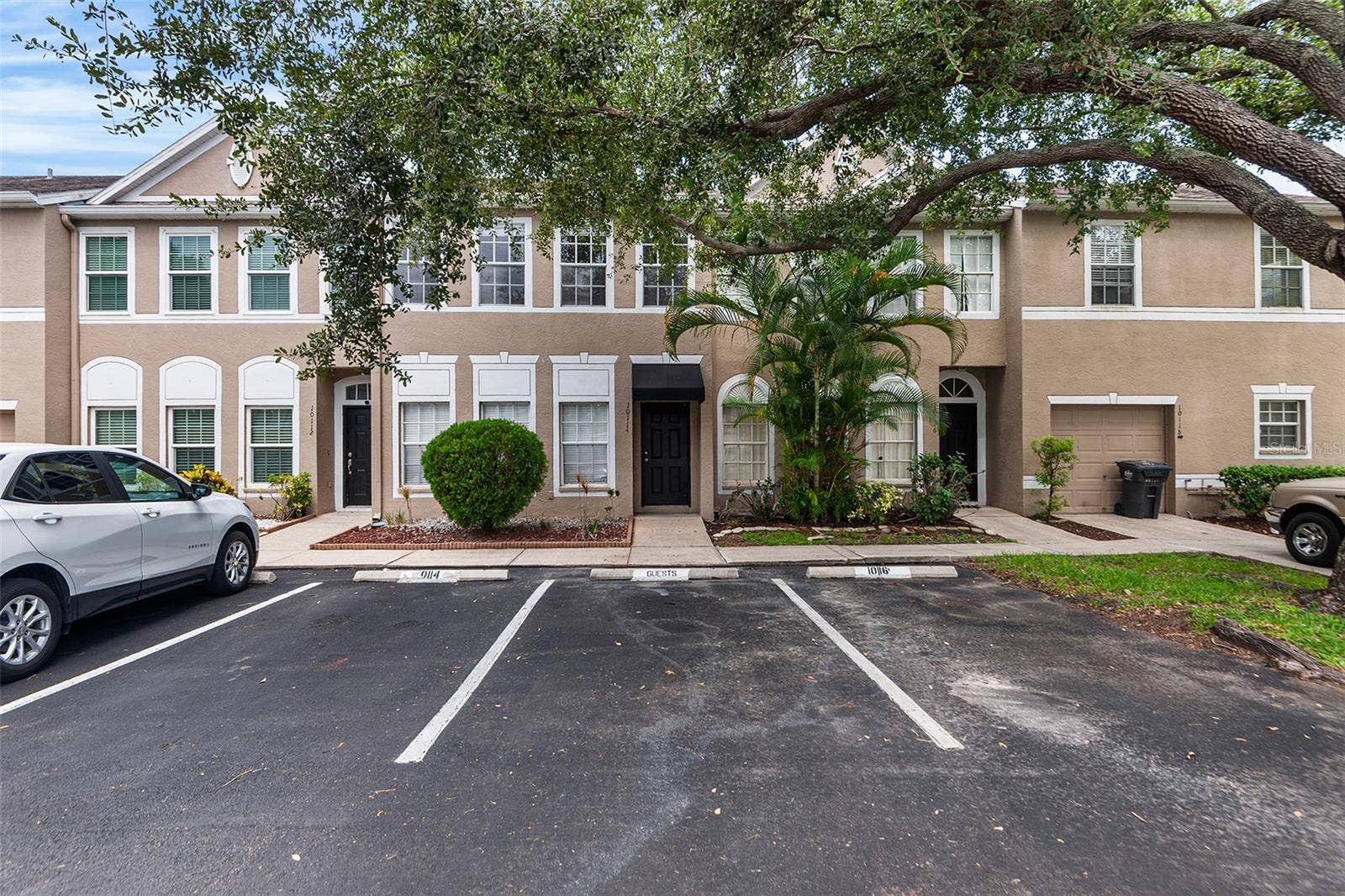 10114 FARMINGDALE PLACE, Tampa, FL 33624 10114 FARMINGDALE PLACE, Tampa, FL 33624