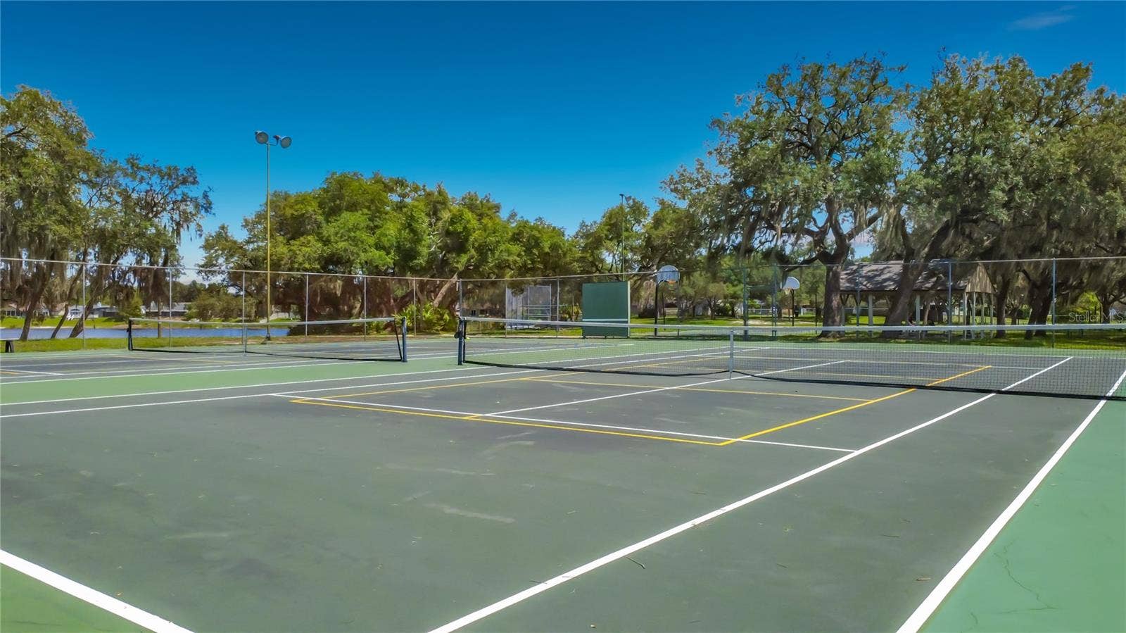 8654 ALEGRE CIRCLE, Orlando, FL 32836 8654 ALEGRE CIRCLE, Orlando, FL 32836