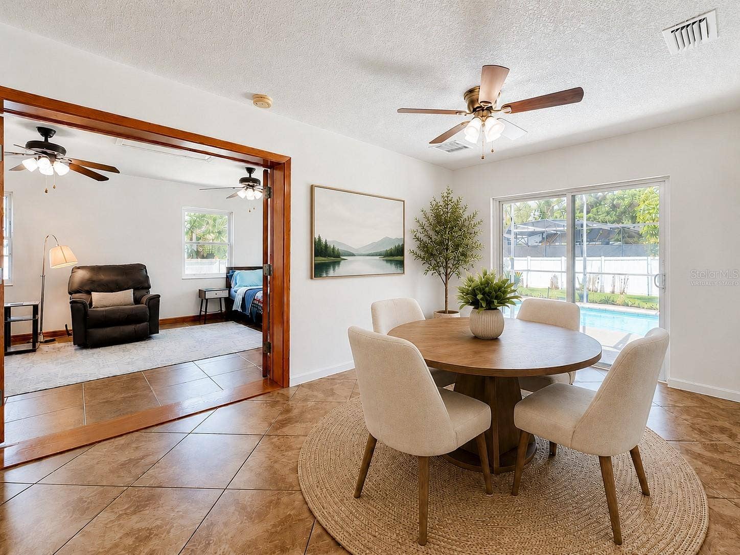 8654 ALEGRE CIRCLE, Orlando, FL 32836 Virtually Staged Dining Room
