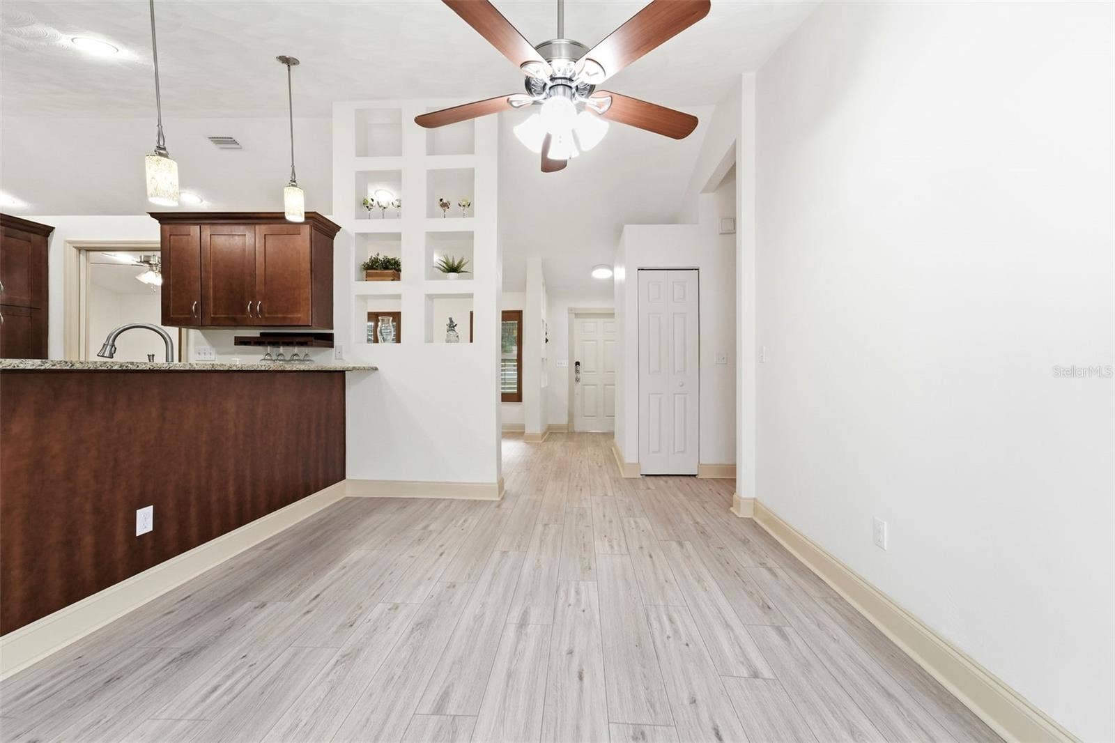 59 CRESTWOOD CIRCLE, Ormond Beach, FL 32174 Whether you're hosting a dinner party or enjoying a quiet weeknight meal, this versatile dining space is ready to fit your lifestyle.