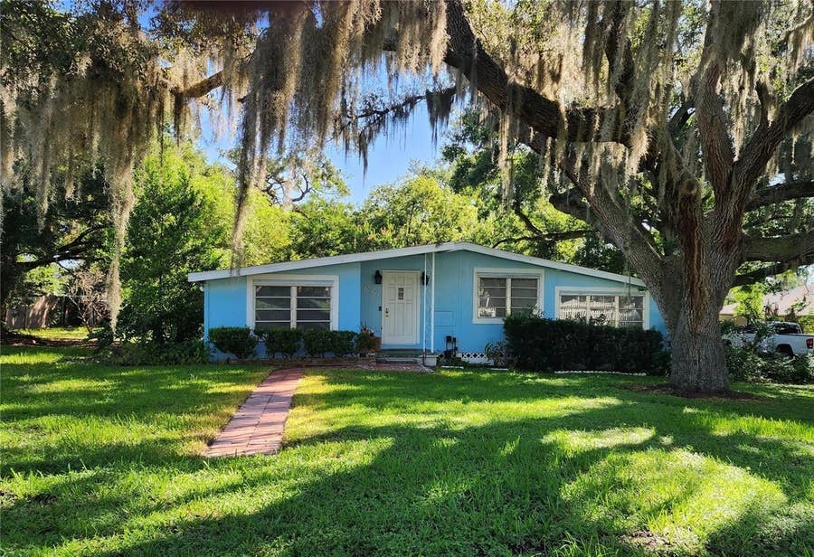 Property photo for 627 WARNER STREET, Groveland, FL