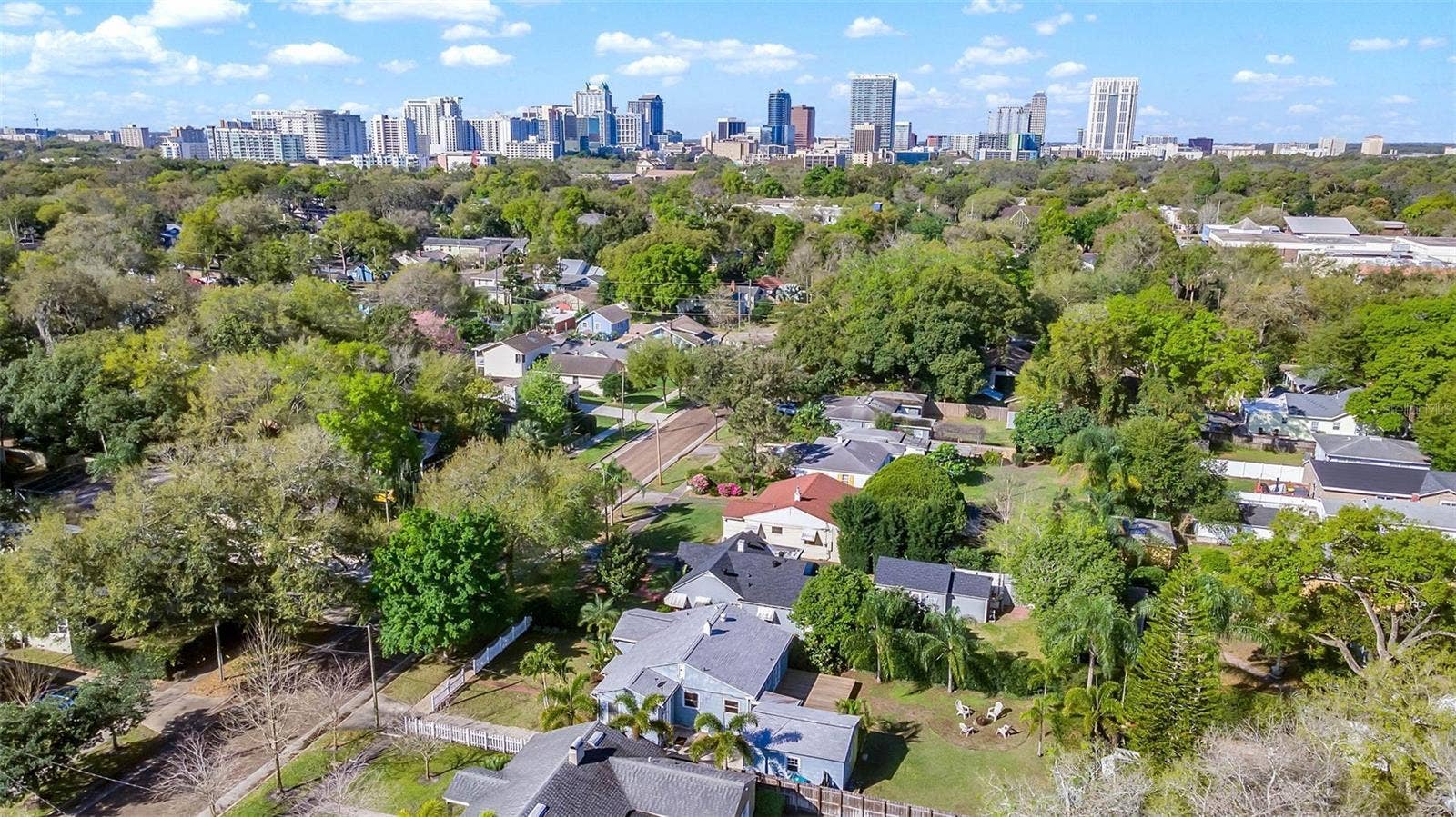 1008 E RIDGEWOOD ST, Orlando, FL 32803