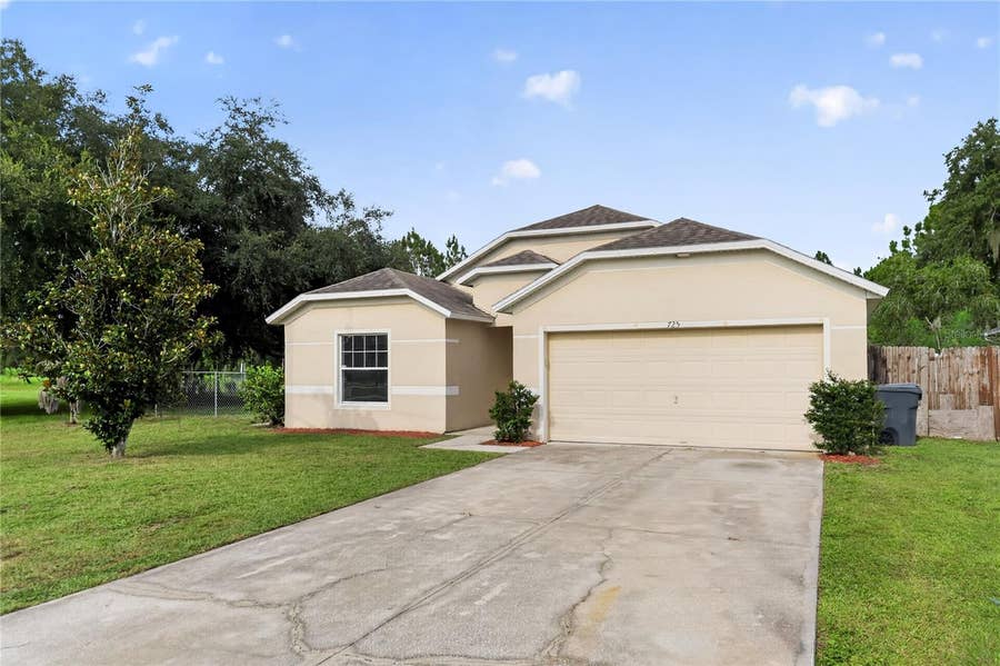 Property photo for 725 ROBIN COURT, Kissimmee, FL