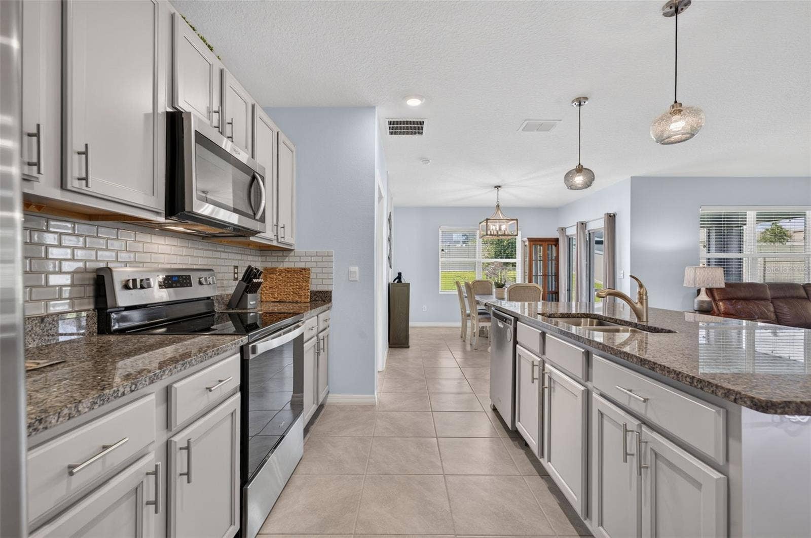 5264 GREENHEART AVENUE, Mount Dora, FL 32757 5264 GREENHEART AVENUE, Mount Dora, FL 32757