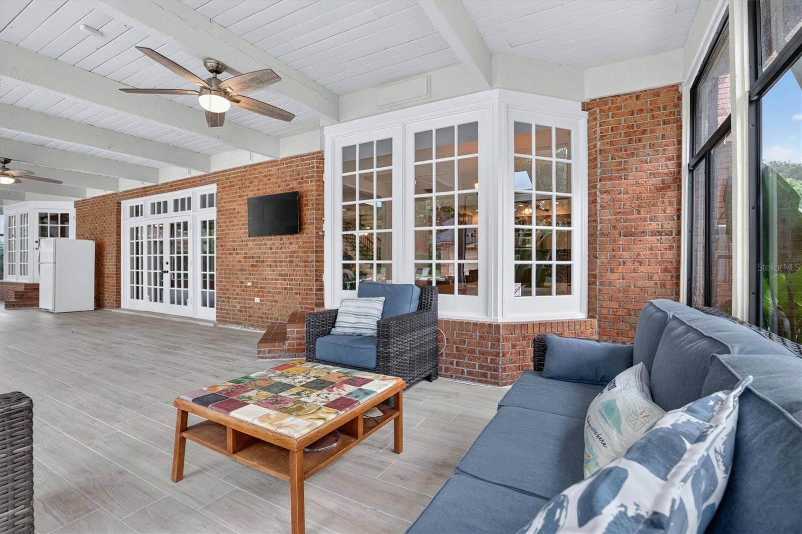 306 OAK ESTATES DRIVE, Orlando, FL 32806 Rear patio