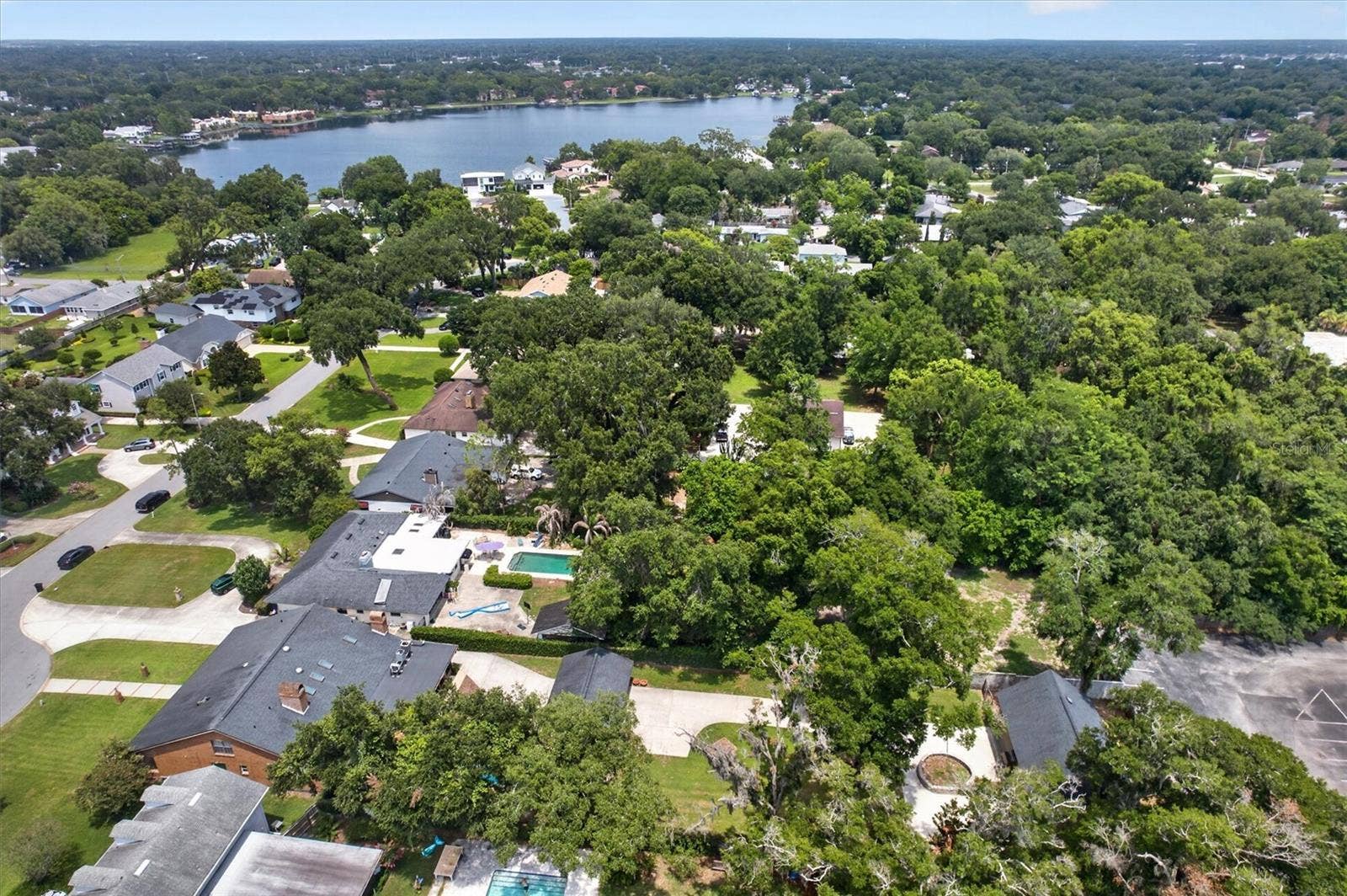 306 OAK ESTATES DRIVE, Orlando, FL 32806 306 OAK ESTATES DRIVE, Orlando, FL 32806