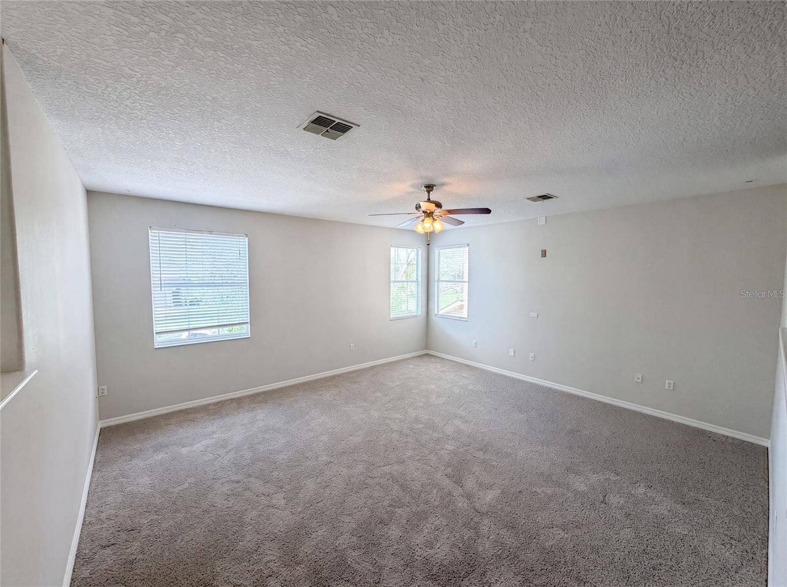 12706 GROVEHURST AVENUE, Winter Garden, FL 34787 12706 GROVEHURST AVENUE, Winter Garden, FL 34787
