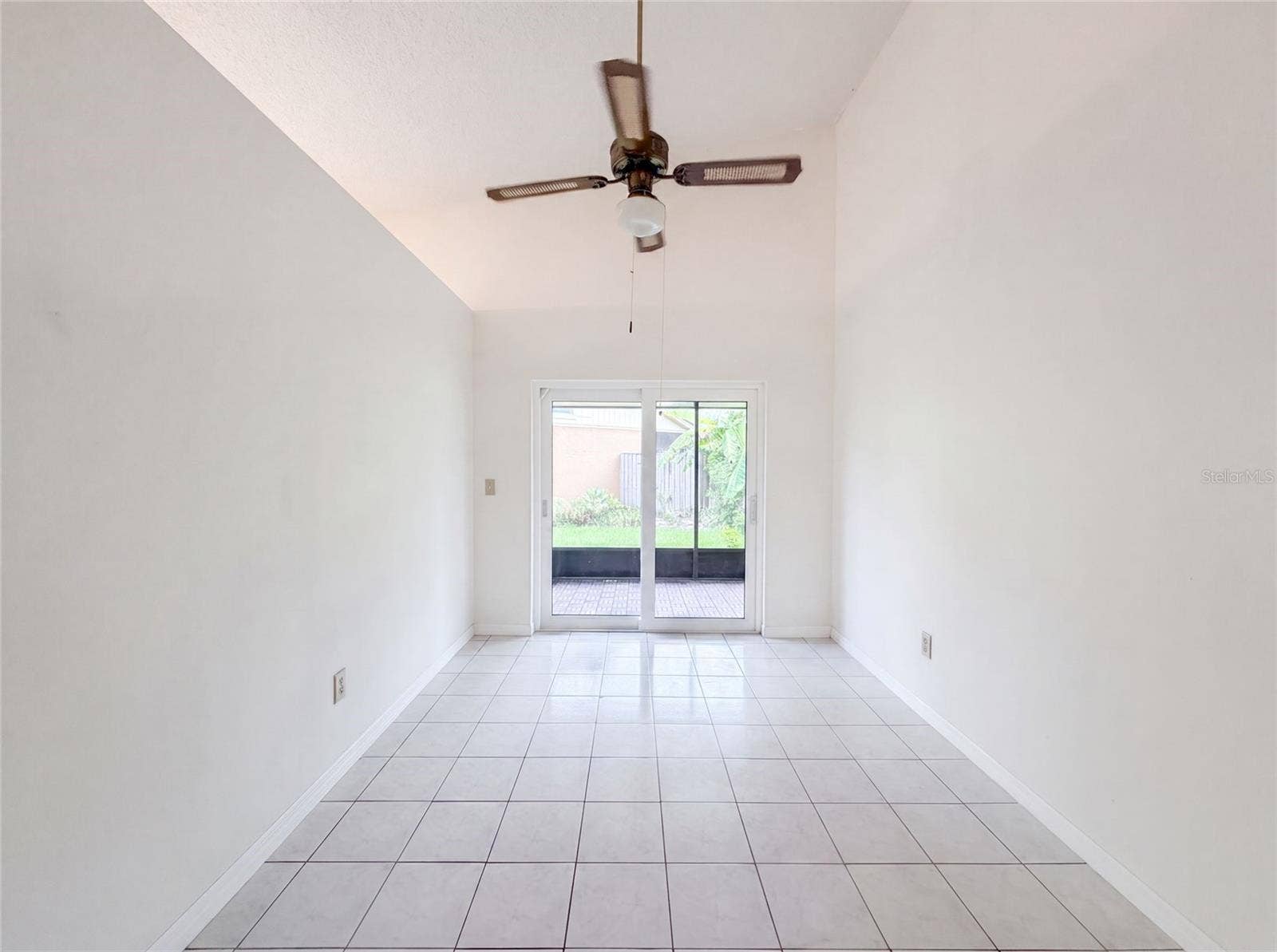 11648 HIDDEN HOLLOW CIRCLE, Tampa, FL 33635 11648 HIDDEN HOLLOW CIRCLE, Tampa, FL 33635