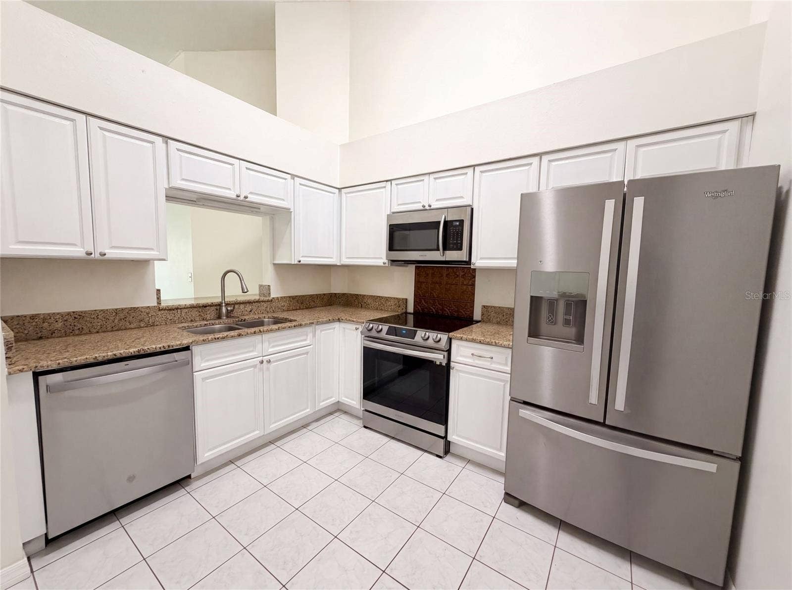 11648 HIDDEN HOLLOW CIRCLE, Tampa, FL 33635 11648 HIDDEN HOLLOW CIRCLE, Tampa, FL 33635
