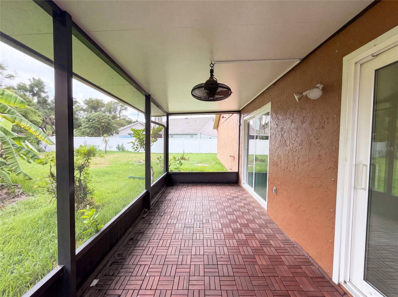 11648 HIDDEN HOLLOW CIRCLE, Tampa, FL 33635 11648 HIDDEN HOLLOW CIRCLE, Tampa, FL 33635