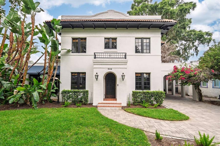 Property photo for 906 ALHAMBRA COURT, Orlando, FL