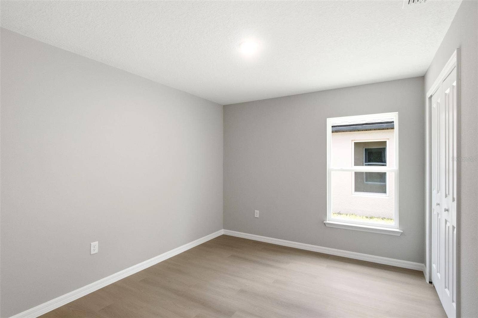 2107 SUANEE AVENUE, #200, Eustis, FL 32726
