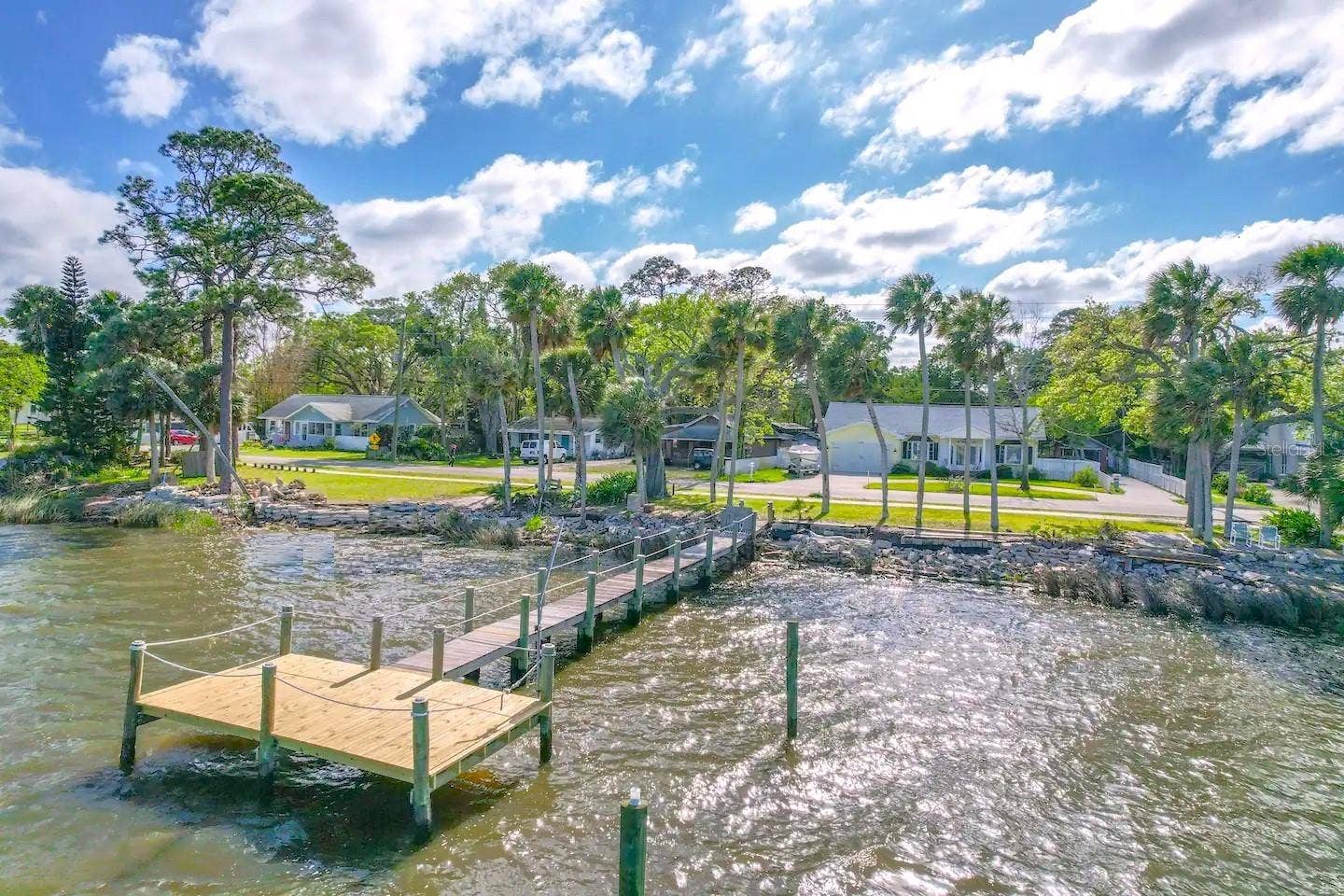 1426 RIVERSIDE DRIVE, Daytona Beach, FL 32117 1426 RIVERSIDE DRIVE, Daytona Beach, FL 32117
