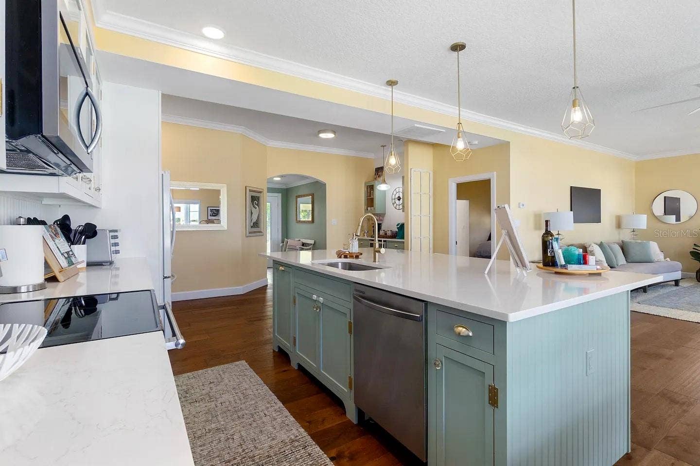 1426 RIVERSIDE DRIVE, Daytona Beach, FL 32117 1426 RIVERSIDE DRIVE, Daytona Beach, FL 32117