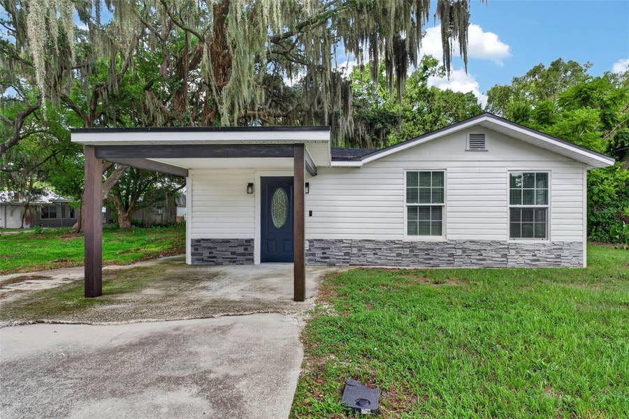 Property photo for 925 ADRIAN COURT, Lakeland, FL