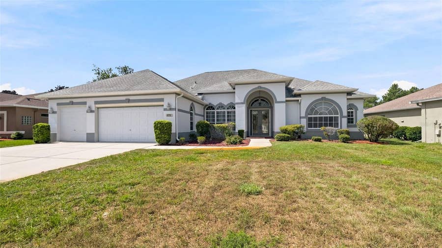 Property photo for 8722 MISSISSIPPI RUN, Weeki Wachee, FL
