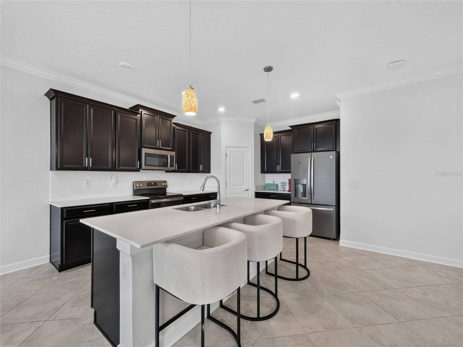 8813 BETH PAGE LANE, Davenport, FL 33896 8813 BETH PAGE LANE, Davenport, FL 33896
