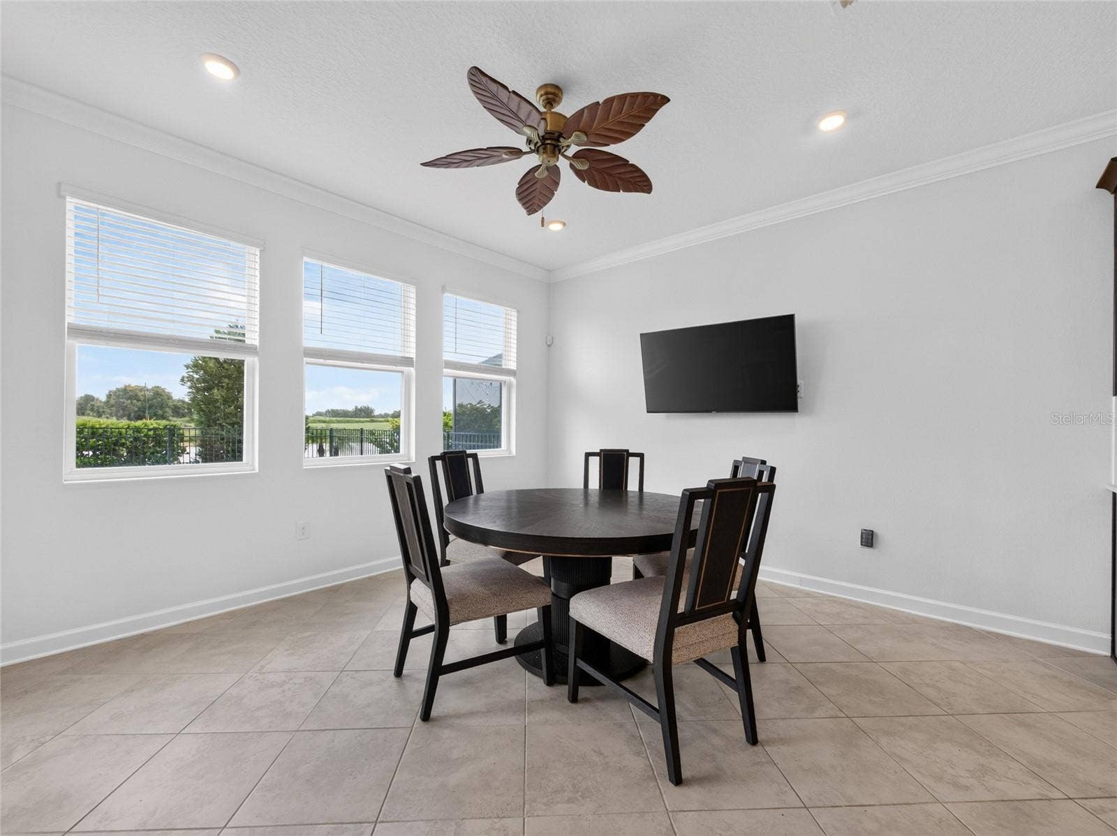 8813 BETH PAGE LANE, Davenport, FL 33896 8813 BETH PAGE LANE, Davenport, FL 33896